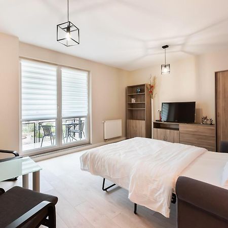 Ursus Pleasant Apartment Warschau Buitenkant foto