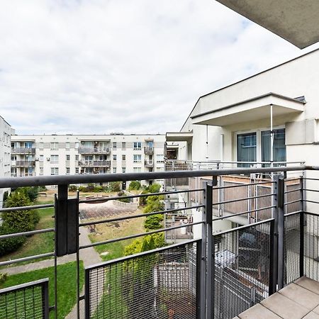 Ursus Pleasant Apartment Warschau Buitenkant foto
