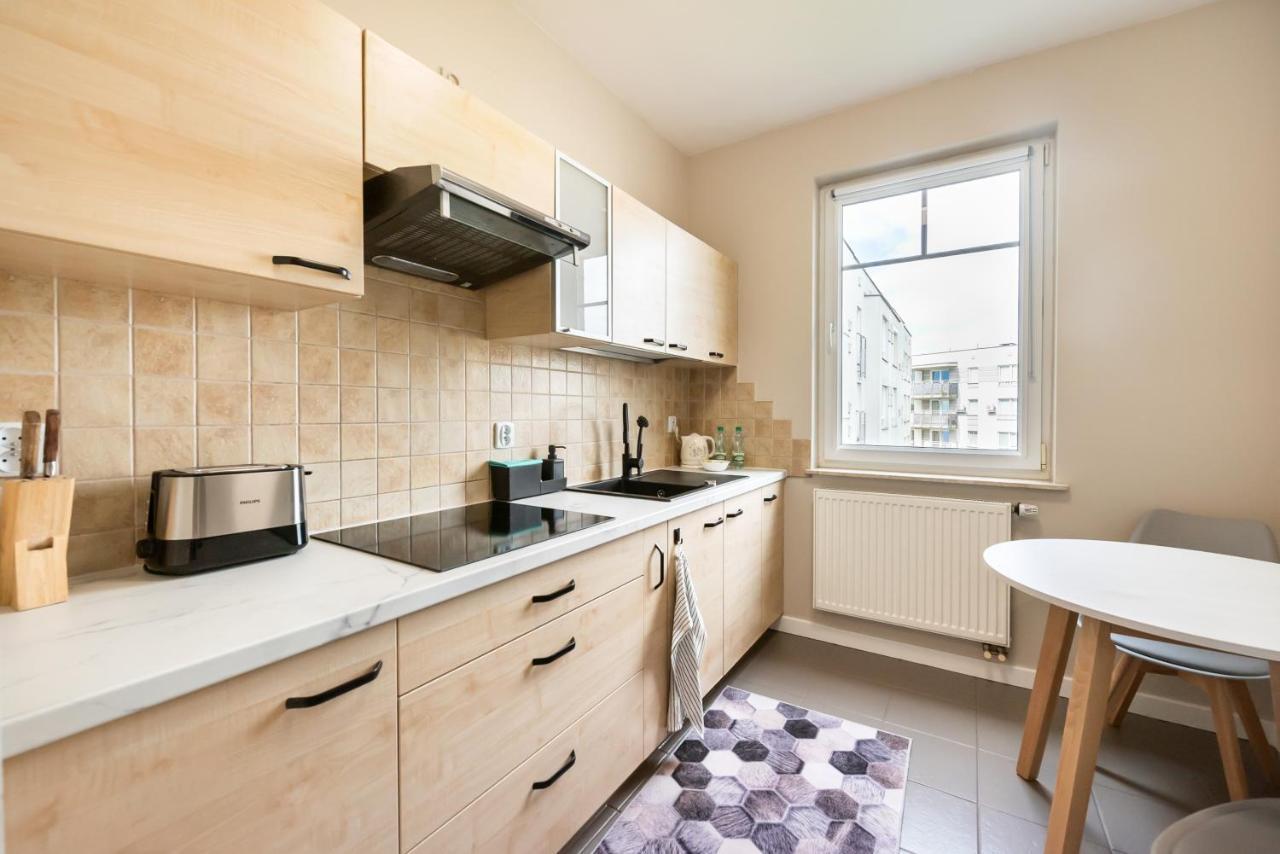 Ursus Pleasant Apartment Warschau Buitenkant foto